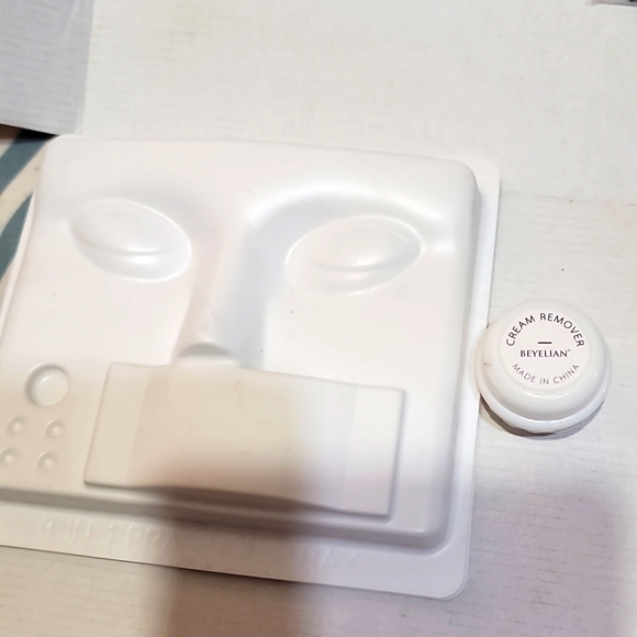 False lashes - Picture 7 of 9